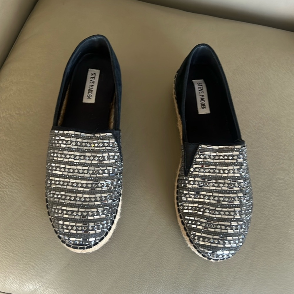 Women’s bling flats